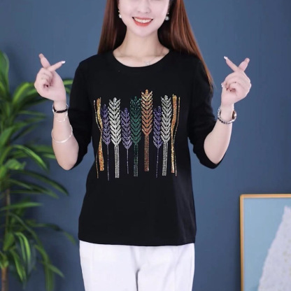 長袖燙鑽顯瘦洋氣女裝打底衫，100%羊毛，柔軟親膚不起球 經典版型 時尚有氣質，穿上年輕10歲