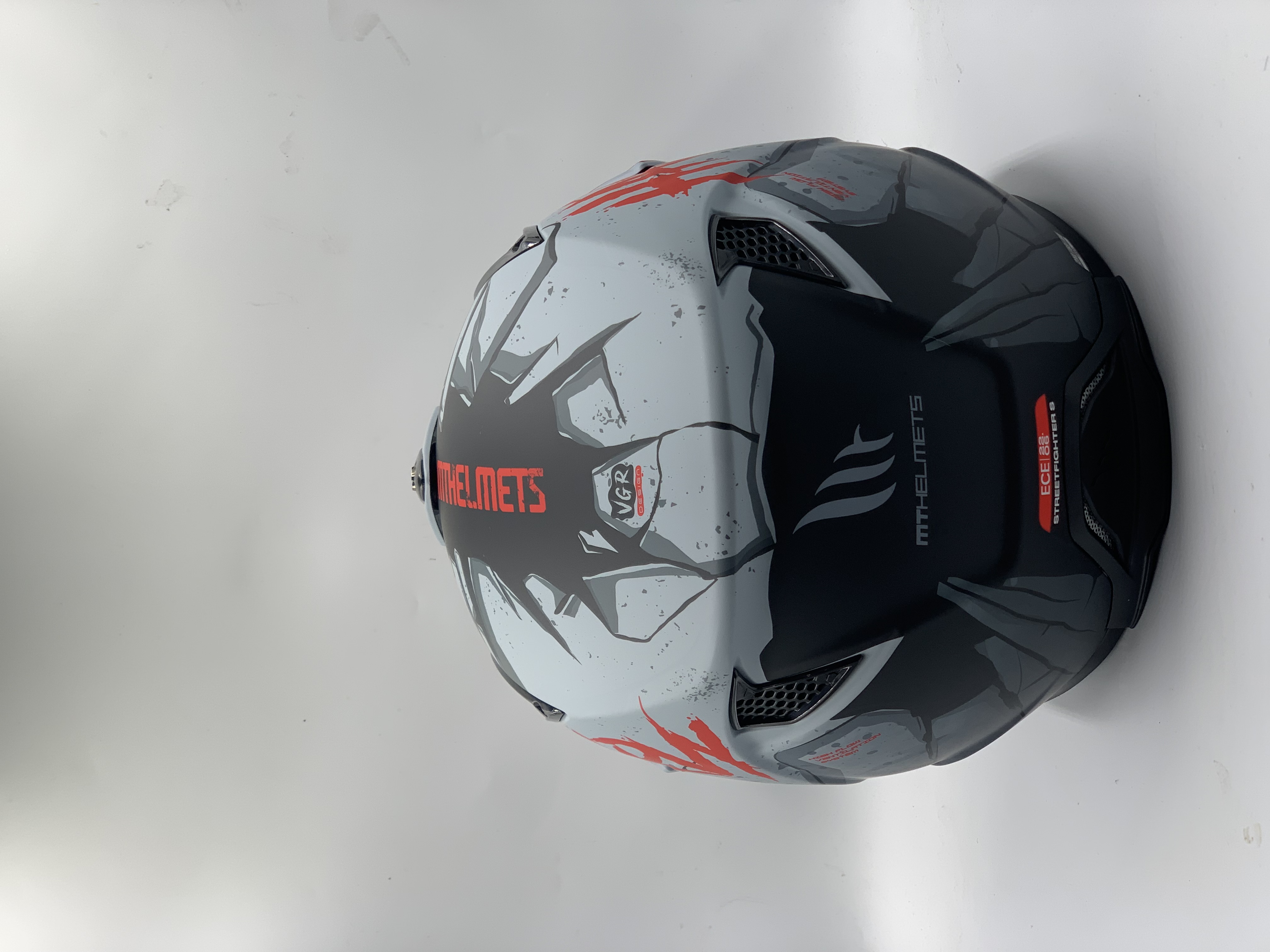 MT Helmet Street Fighter SV S Harvy A2 Matt