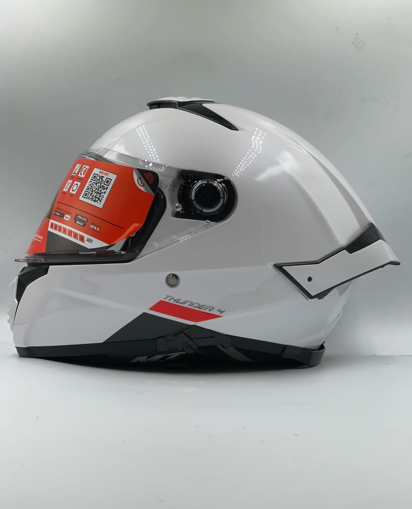 MT Helmet Thunder 4 SV Solid A0 Gloss White Full Face