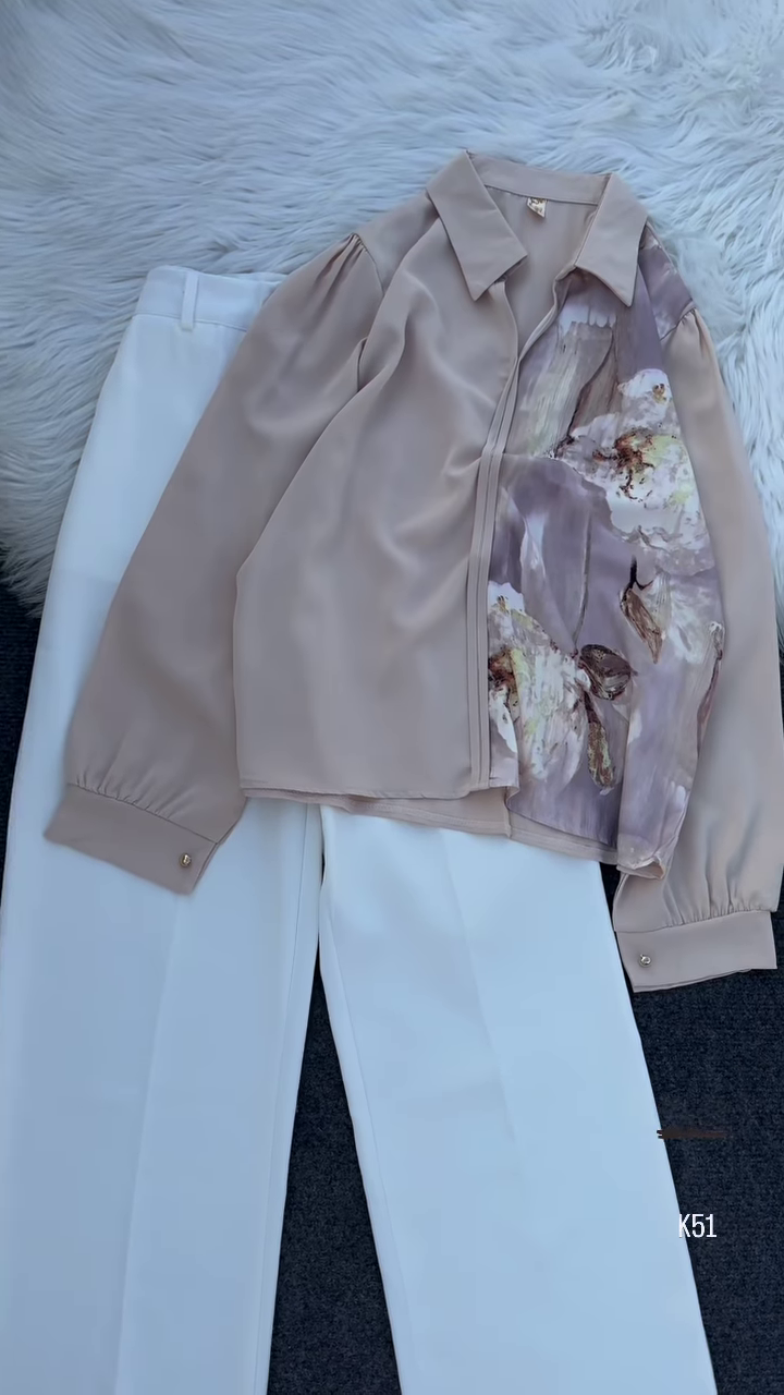 Elegant Floral Blouse & Wide-Leg Pants Set – Chic & Sophisticated