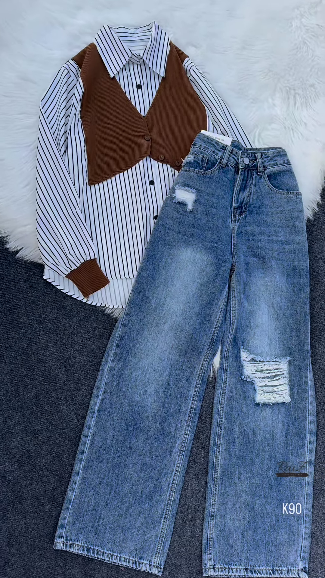 Stylish Striped Shirt with Knit Panel – A Unique Blend of Elegance & Trend