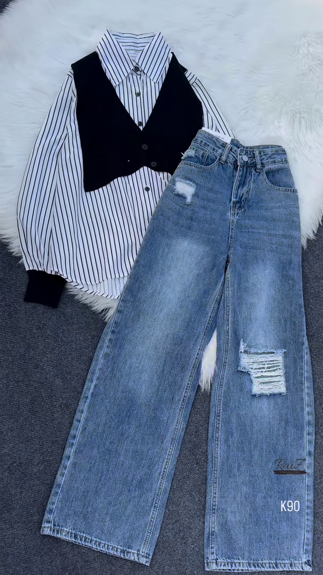 Stylish Striped Shirt with Knit Panel – A Unique Blend of Elegance & Trend