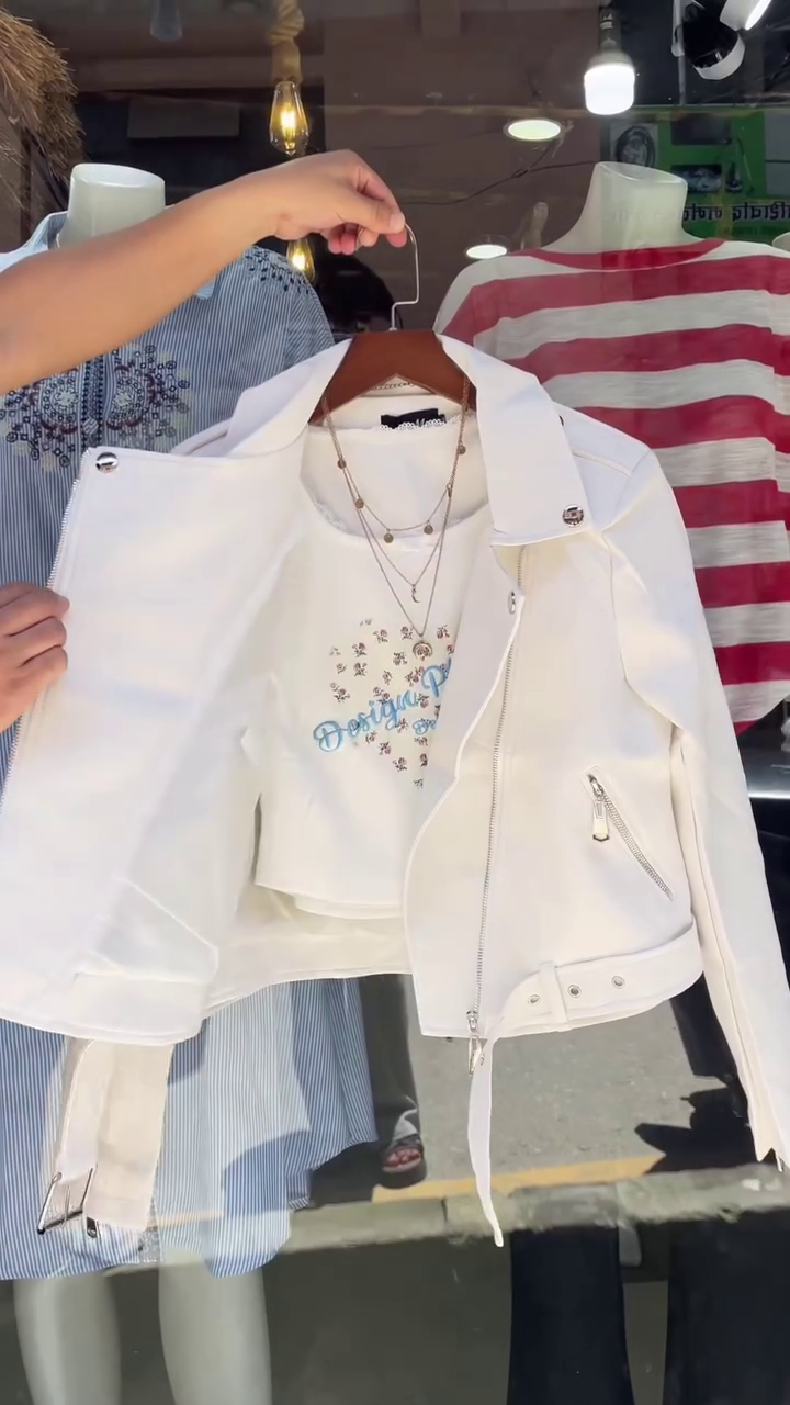 🔥 Classic Biker Jacket – Elevate Your Street Style! 🔥