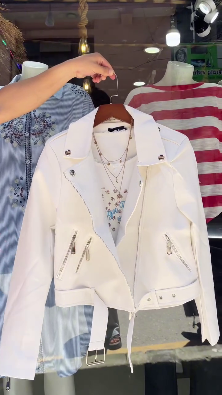 🔥 Classic Biker Jacket – Elevate Your Street Style! 🔥
