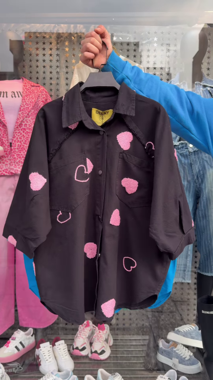 💖 Trendy Oversized Pink Heart Shirt – Now in 5 Colors! 💖