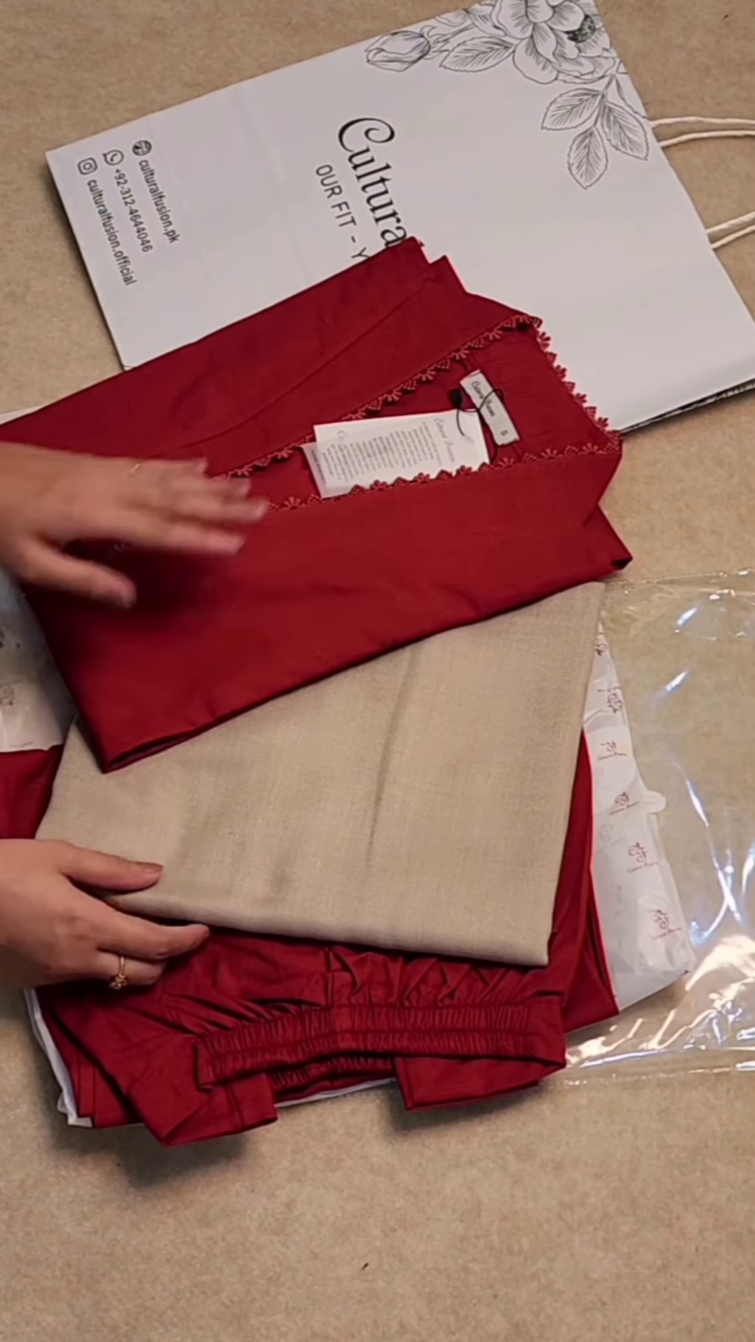 Elegant Crimson Charm – A Blend of Tradition & Grace