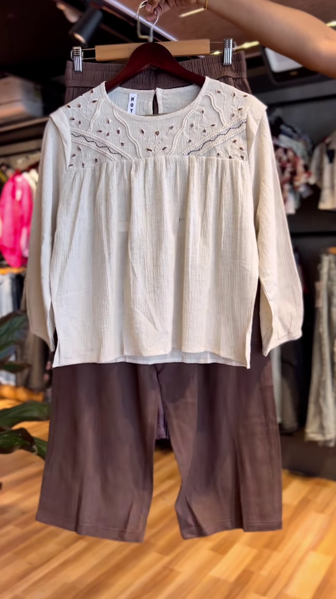 🌿 Earthy Elegance: The Boho Chic Ensemble 🌿