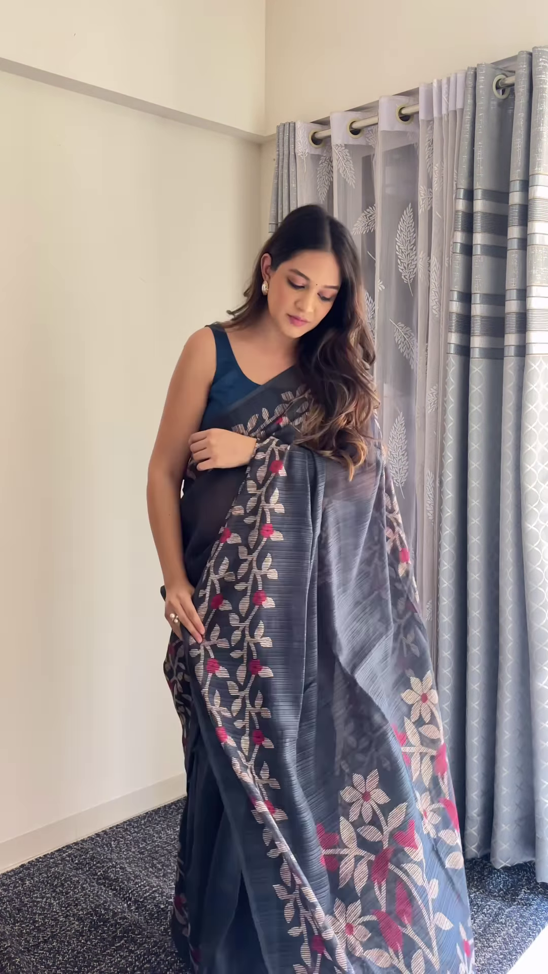 🌿 Tribal Fusion Multicolor Saree – A Timeless Artistic Statement 🌿