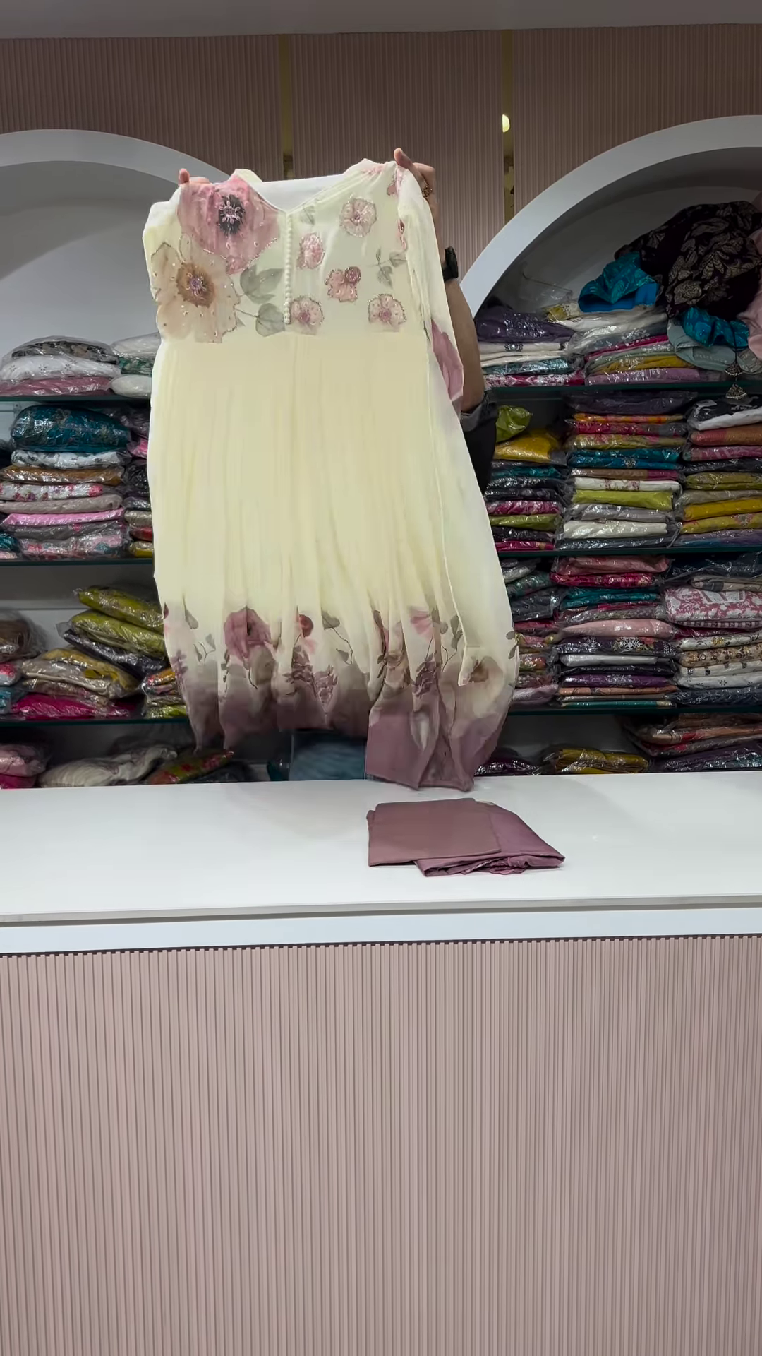 🌸 Enchanting Floral Elegance – A Multicolor Ethereal Ensemble 🌸
