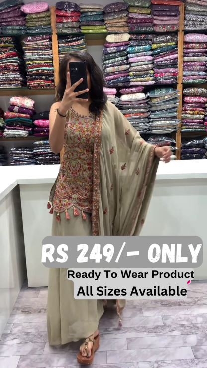 ✨ Elegant Embroidered Suit with Dupatta – A Graceful Ethnic Statement! ✨