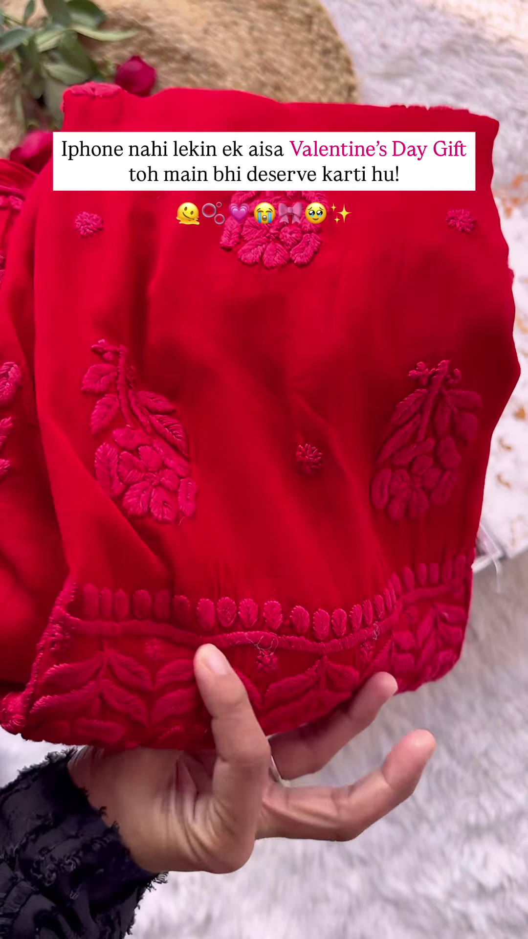 ❤️ The Perfect Valentine’s Day Gift – A Timeless Red And Pink Embroidered Beauty! ❤️