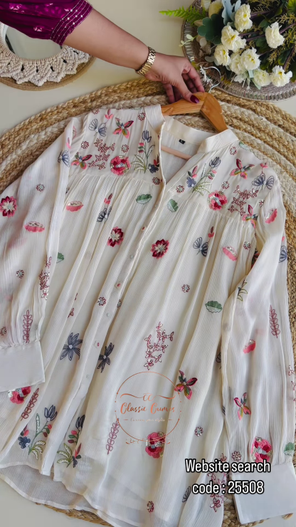 🌿 Elegance in Bloom – White Floral Embroidered Boho Blouse 🌿