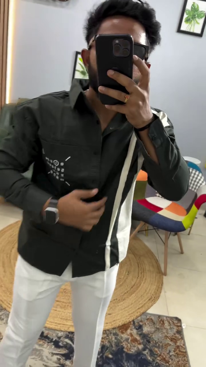 Dual-Tone Street Style Shirt – Bold Urban Vibe