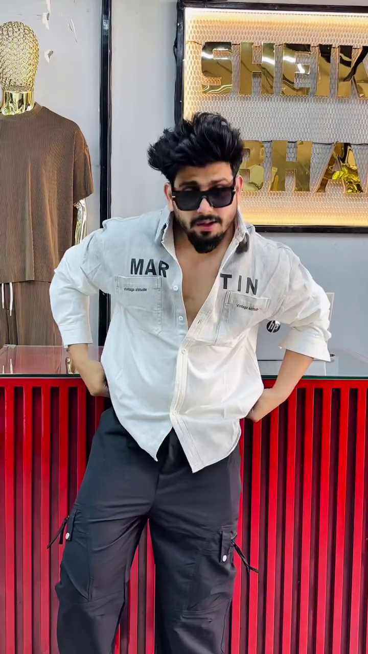 Men’s Statement “MARTIN” Shirt with Utility Cargo Pants – Trendy Streetwear Look | 4 Color Options
