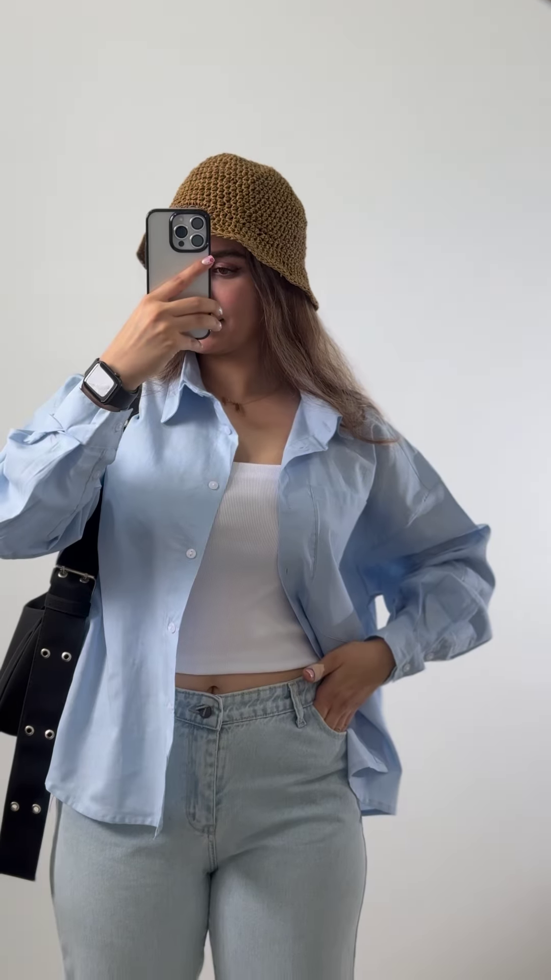 Street Style Magic in Sky Blue, Caramel & Cloud-Wash Denim 💙☁️🍯