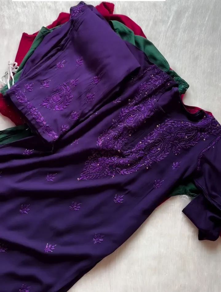 Handcrafted Rayon Muqaish Dyed Chikankari Kurtis – A Fusion of Traditional Craft and Contemporary Style