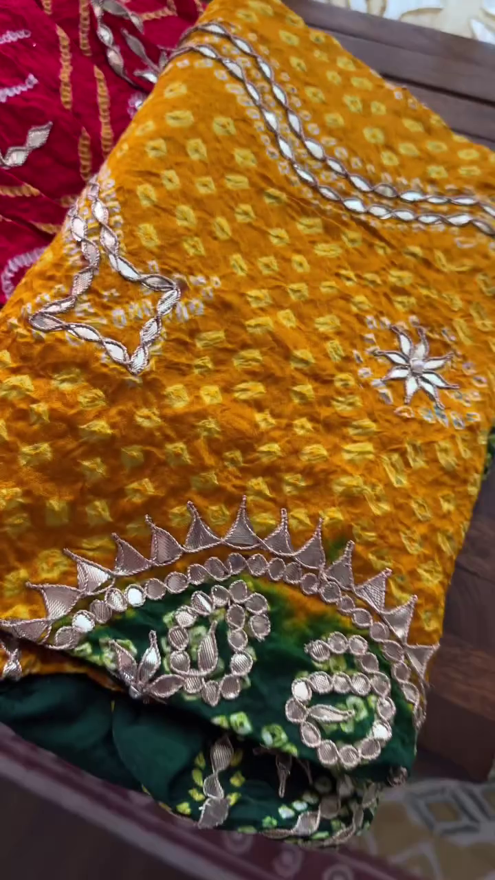 Pure Georgette Jaipuri Bandhej Work Chunri