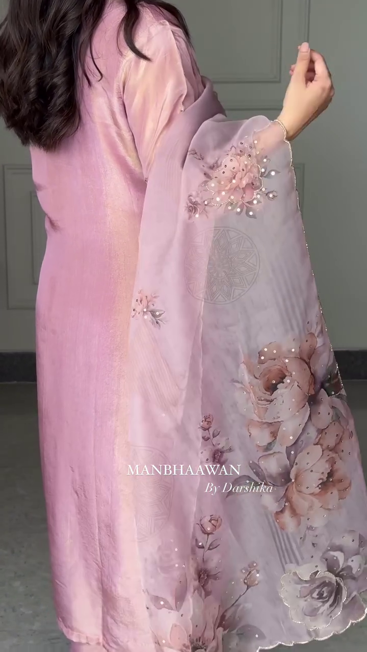 Pure Shimmer Silk Kurta Set with Intricate Knot Work – Effortlessly Glamorous