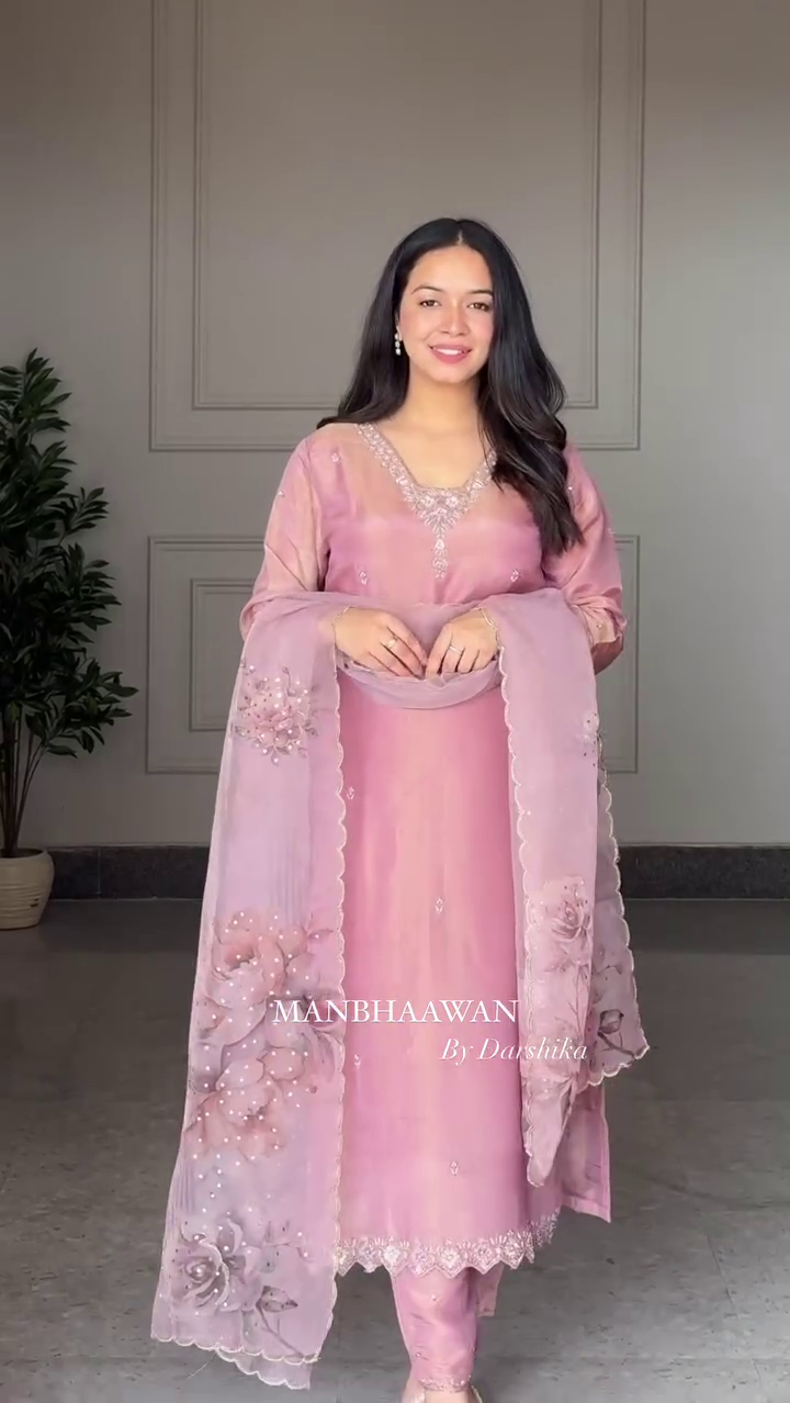 Pure Shimmer Silk Kurta Set with Intricate Knot Work – Effortlessly Glamorous