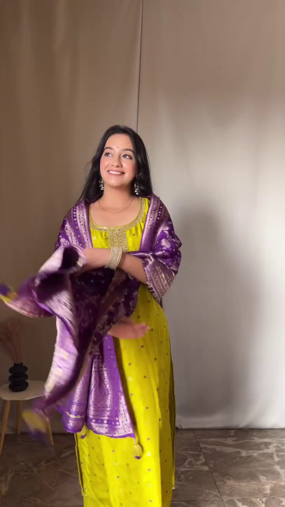 Elegant Embroidered Georgette Kurta Set for Women – Timeless Grace and Style