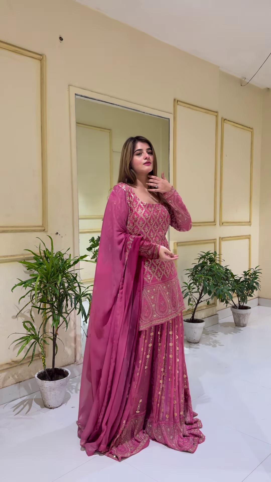 Elegant Pink Ethnic Ensemble – A Perfect Blend of Tradition and Style