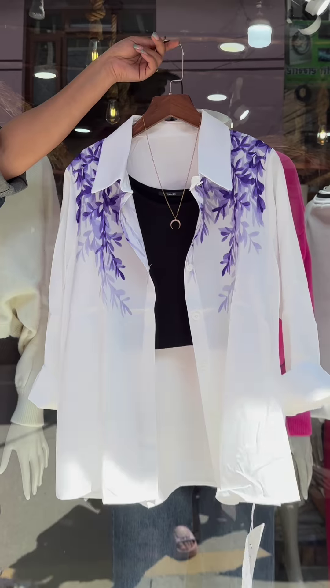 🌿 Elegant Floral Embroidered Shirt – Available in 3 Colors! 🌿
