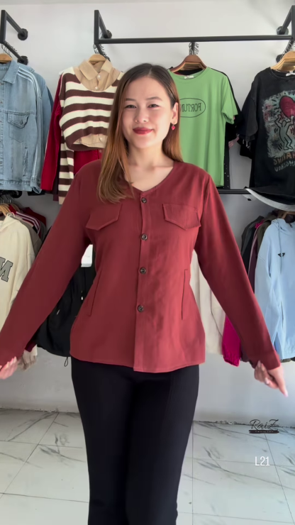 🧡 Chic Button-Up Blouse – Available in 5 Colors! 🧡
