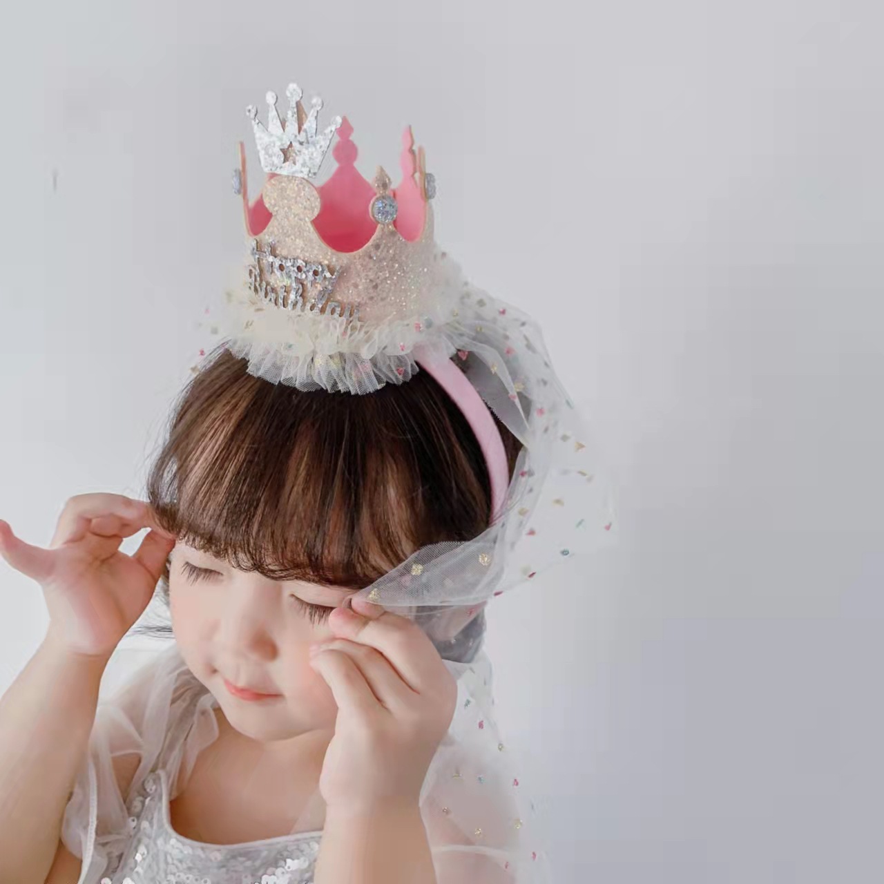 [SG] Cute Kids Veil with Hairband Birthday Hats Girls Birthday Cake Crown Tiara Kids Veil Headpieces Photo Shooting-HOMA