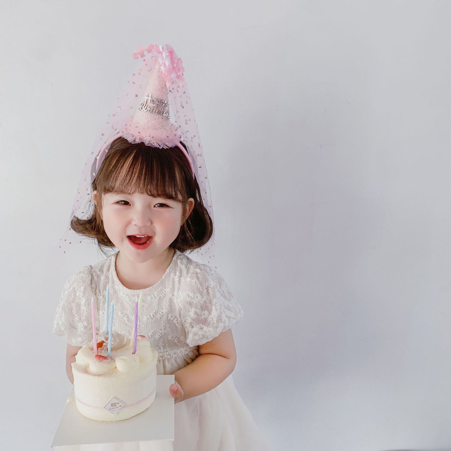 [SG] Cute Kids Veil with Hairband Birthday Hats Girls Birthday Cake Crown Tiara Kids Veil Headpieces Photo Shooting-HOMA