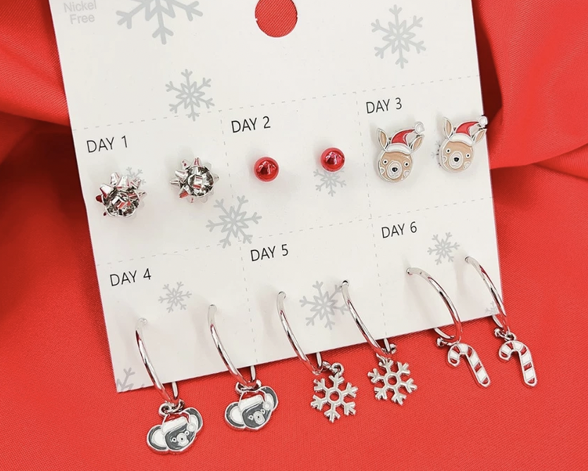 [SG]Christmas Earings/Earbuds Set 6 Pairs Deer Bowtie Xmas Tree Snow Christmas Party Xmas Gift Lady Kids Girls-HOMA