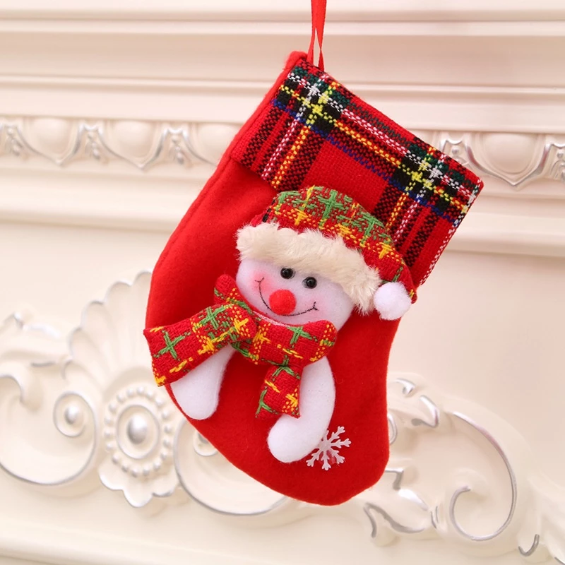 [SG]Cute Christmas Socks Hang on Christmas Trees Decor Stockings Xmas Socks Gift Bag Party Candy Santa Elk Deer-HOMA