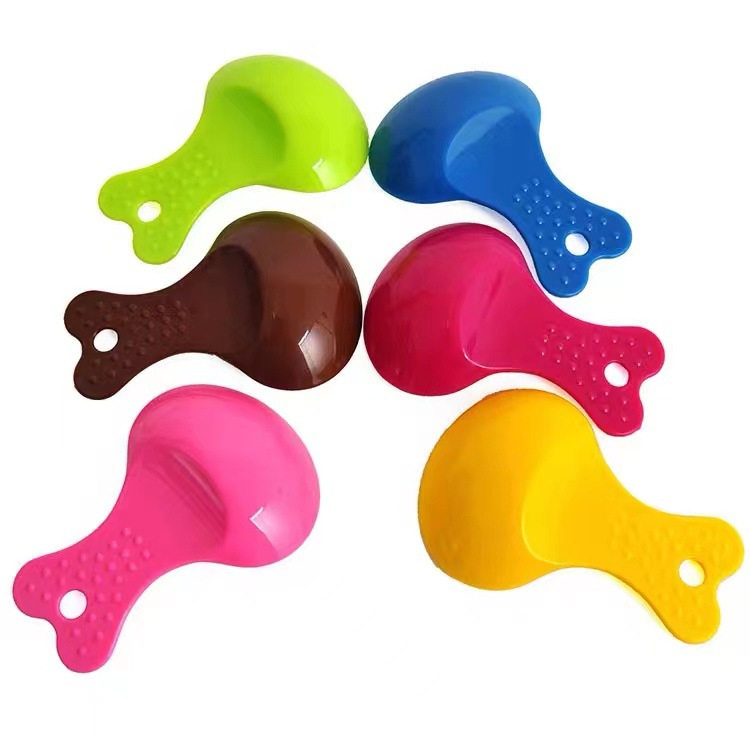[SG]Plastic Candy Color Pets Food Spoon Food Shovel for Dogs Cats Round Dog Food Cat Food Spoons-HOMA