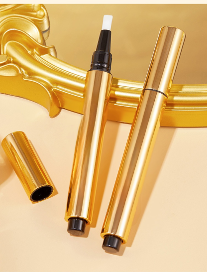 Brush-on concealer pen