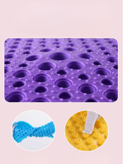 "Magnetic Foot Massage Mat" for stimulating the soles and promoting physical and mental well-being.