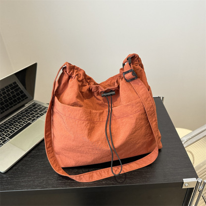 Ultra-light casual large capacity messenger bag