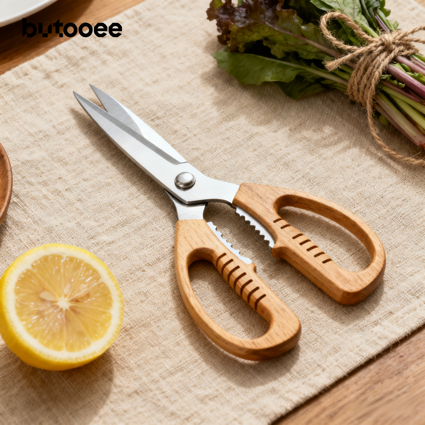 กรรไกรด้ามสีไม้ธรรมชาติ