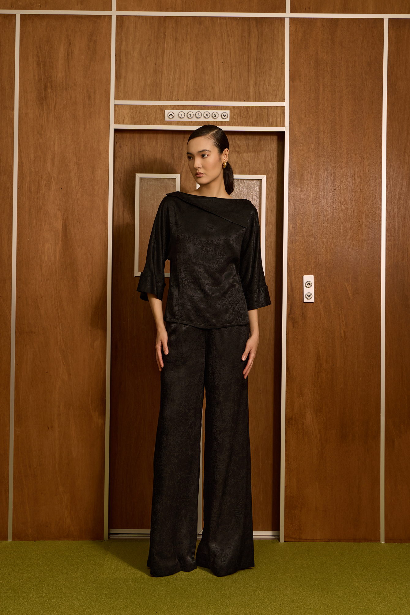 Valencia Top - Black