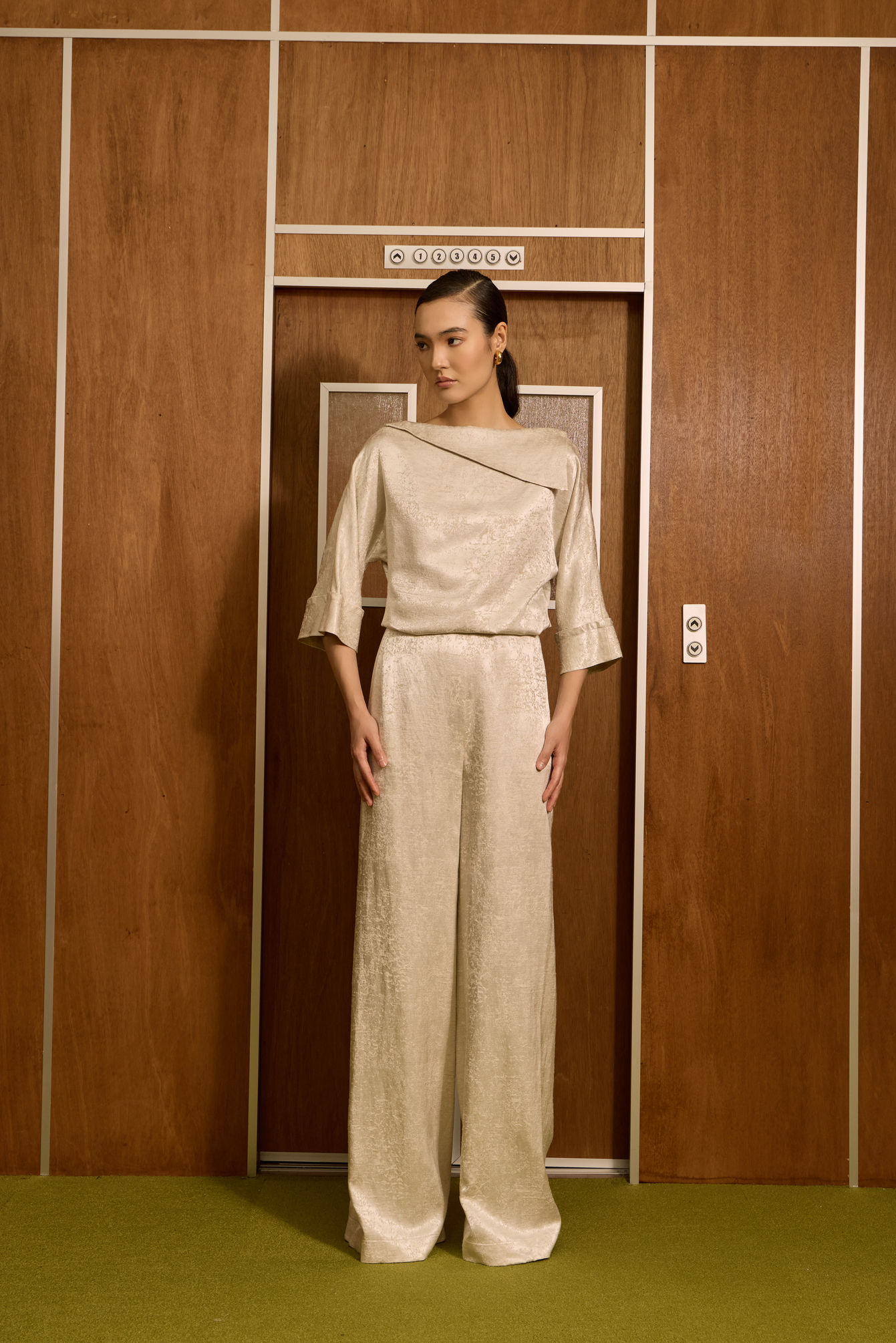 Valencia Top - Ivory