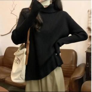ヴィンテージでゆったりとしたセーター