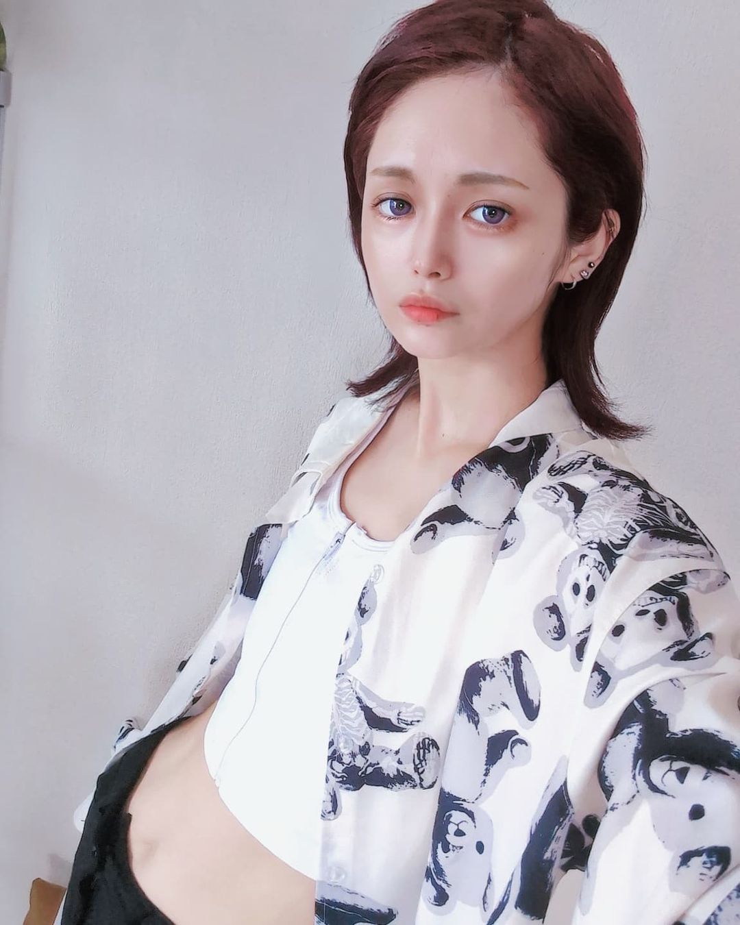 Wonababiナベシャツ 竹繊維素材（白、ファスナー付き）