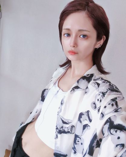 Wonababiナベシャツ 竹繊維素材（白、ファスナー付き）