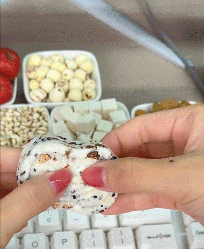 TY_17.gif