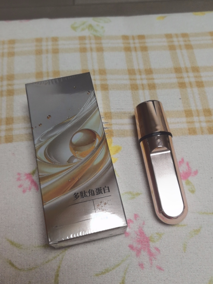 ปากกาย้อมผมอัพเกรดใหม่เพื่อปกปิดผมหงอก