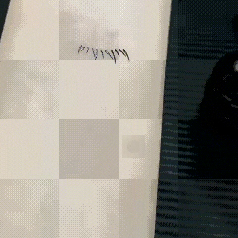 อายไลเนอร์แสตมป์ปั๊มขนตาล่างกันน้ำกันเหงื่อแบบ2ใน1