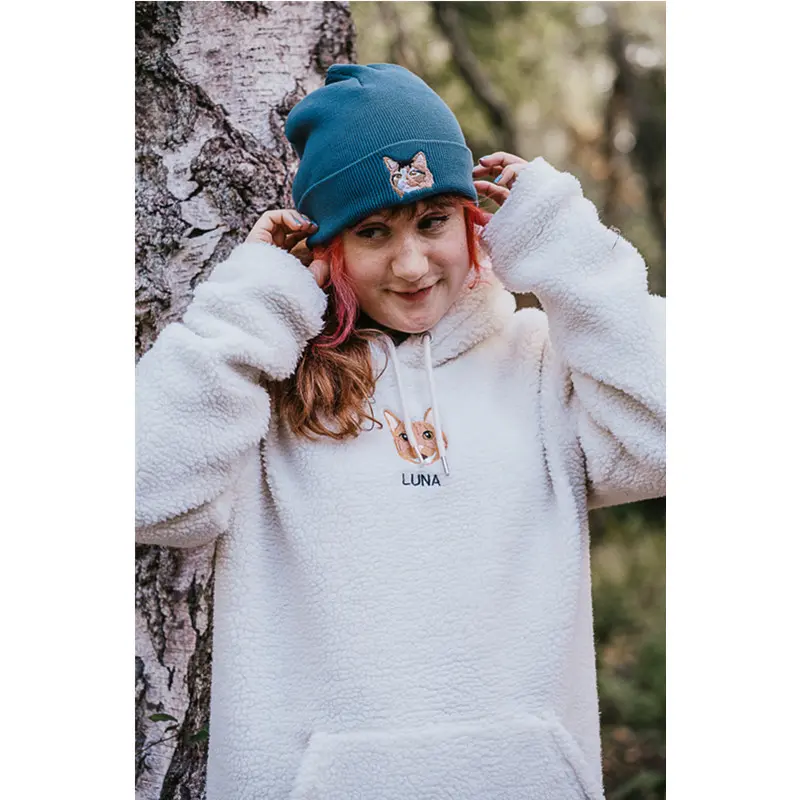 カスタム刺繍のペットの肖像画リサイクルオーガニックビーニーハット