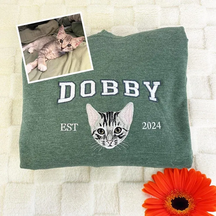 🔥Hot Sale🔥漫画風ペットの肖像画が入ったカスタム刺繍スウェットシャツ