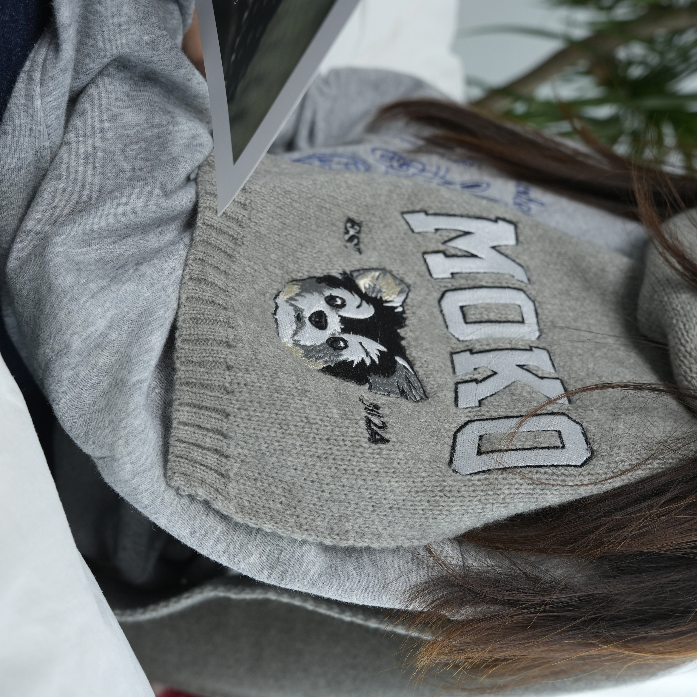 漫画風カスタム刺繍ペットポートレート織りスカーフ-welikecustom-MJ