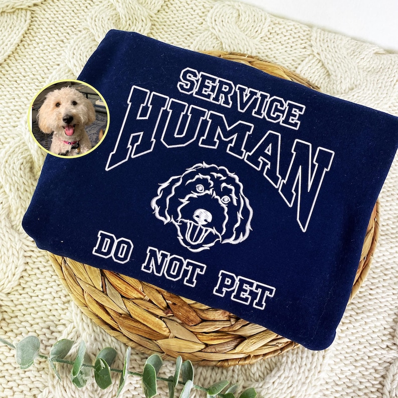 Service human do not pet ダジャレ入り ペット写真刺繍Tシャツ