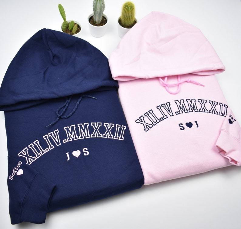 💕最高のバレンタインデーギフト💕カスタム刺繍ローマ数字クルーネック、パーカー-welikecustom-MJ