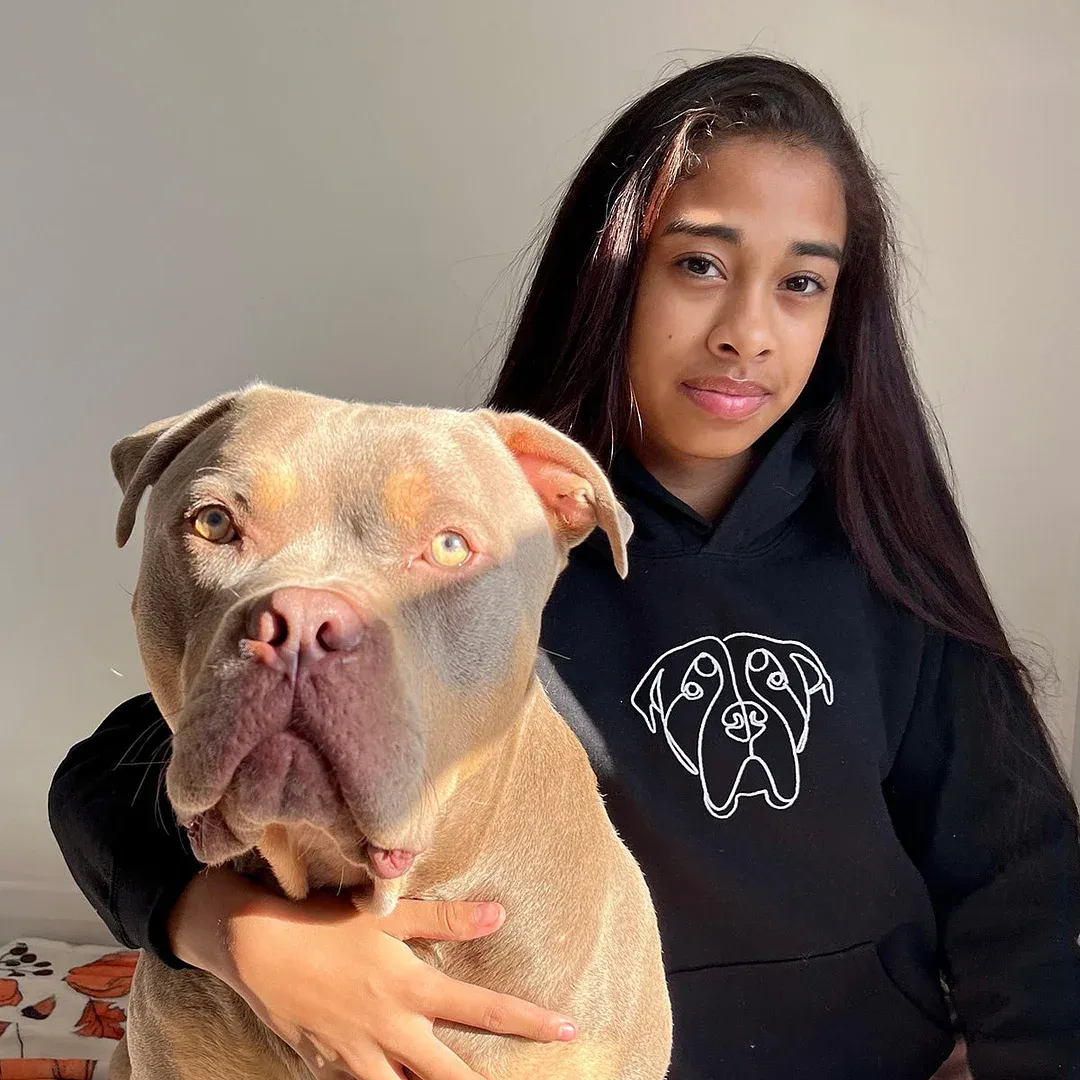 🐶ペットの写真シルエットをアート風に刺繍したTシャツ、スウェットシャツ、パーカーをカスタムメイド-welikecustom-MJ